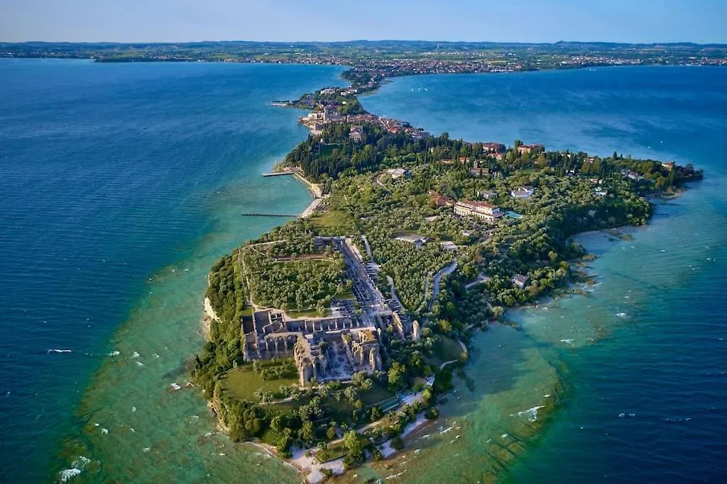 Vista Lago 180 Vicino Terme Di Sirmione Italien